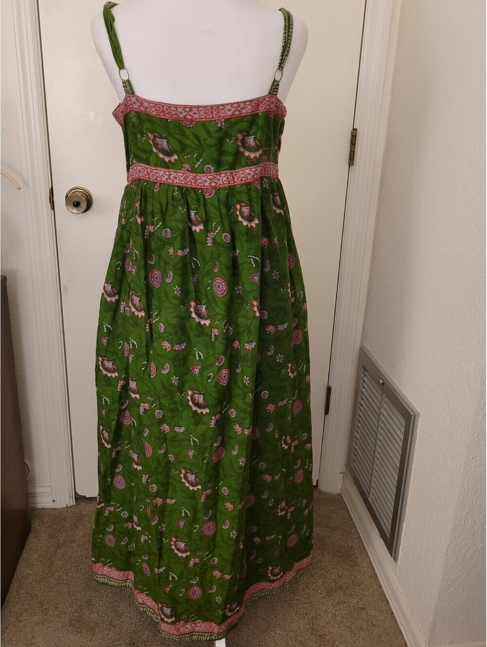Natural Life Lottie Midi Dress Sz Med Green Floral Buttom Front NWOT Cottagecore - Picture 5 of 9